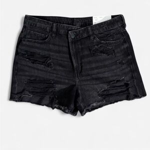NWT American Eagle Black Distressed Crossover Mom Jean Shorts Size 10